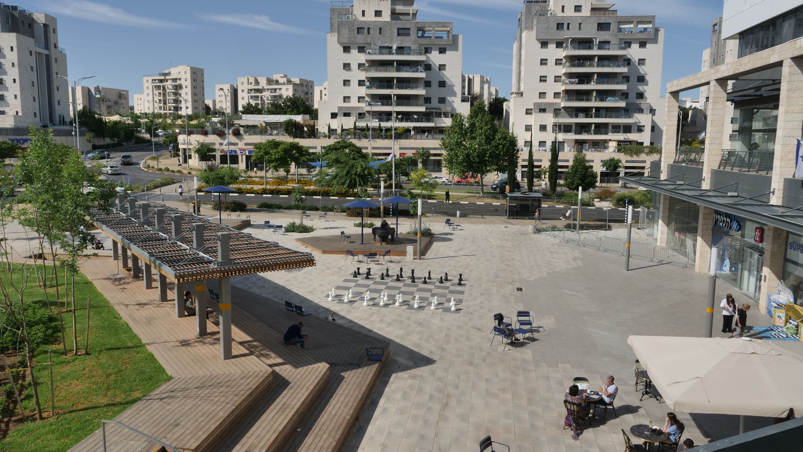 כיכר עירונית, חריש