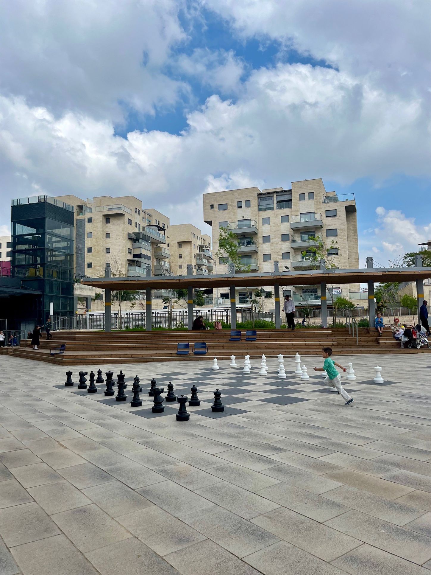כיכר עירונית, חריש | ברמן ברוט אדריכלים צ. סוניה פורשיק